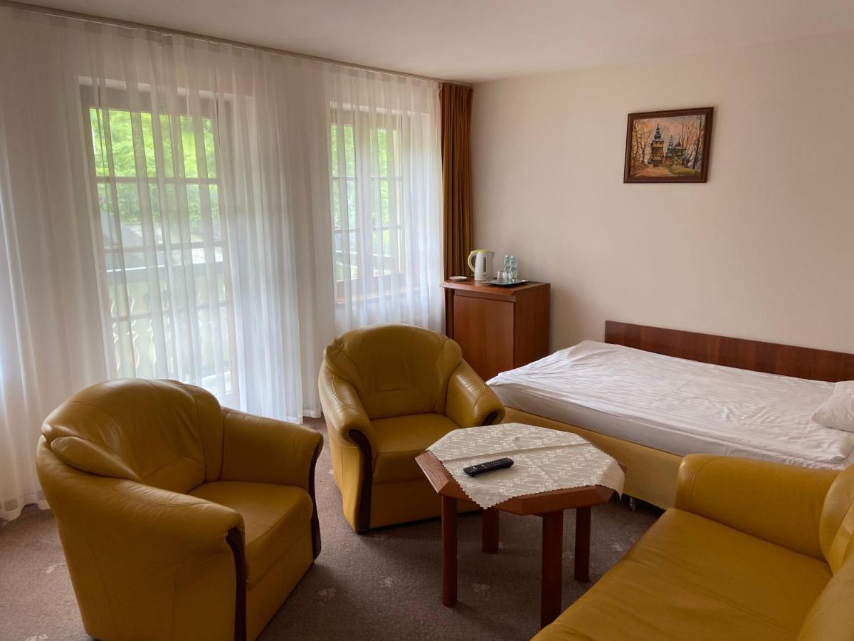 Hotel Grant Krynica Zdroj Bagian luar foto