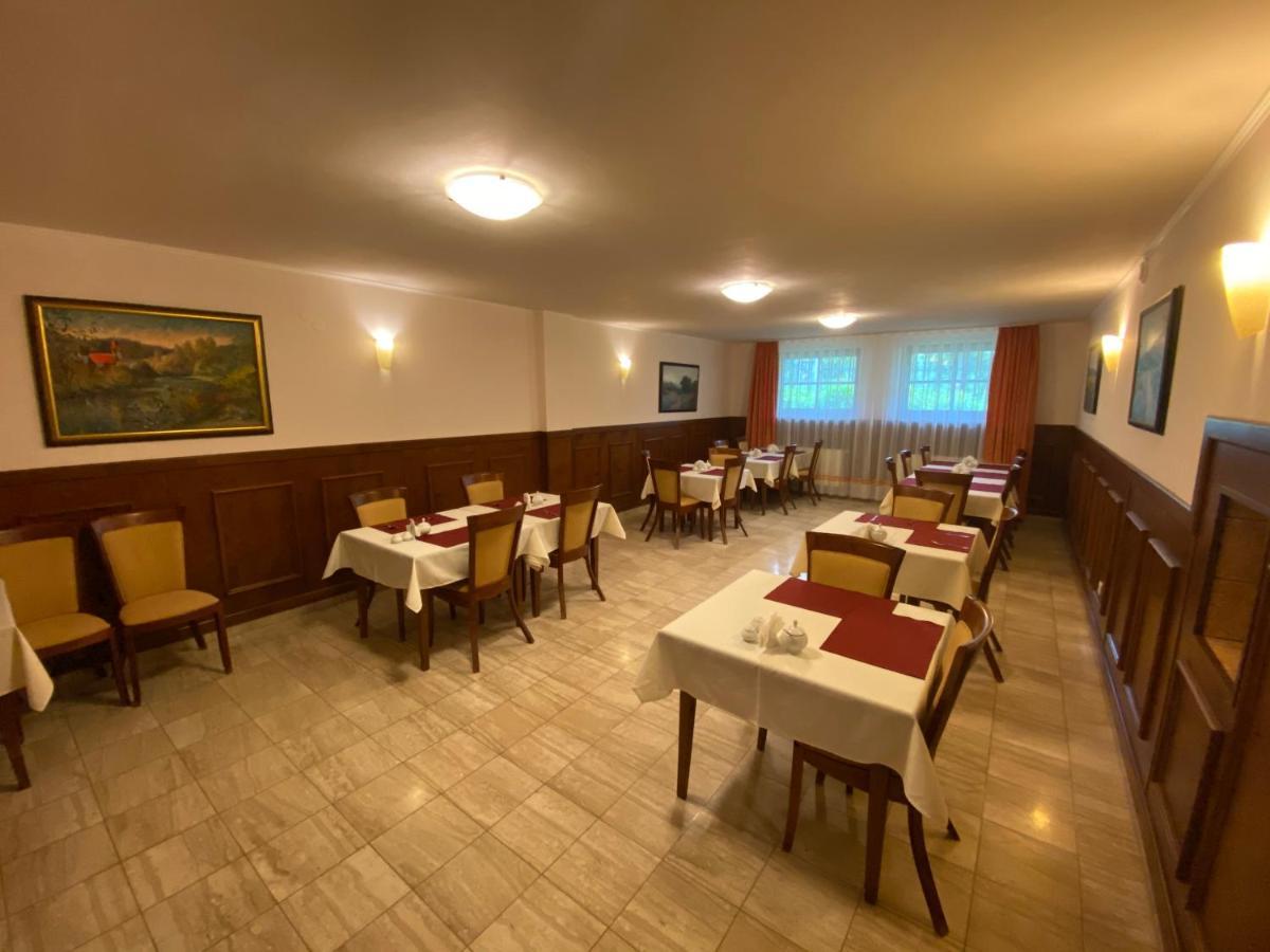 Hotel Grant Krynica Zdroj Bagian luar foto